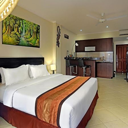 Kuta Town House Apartments מראה חיצוני תמונה