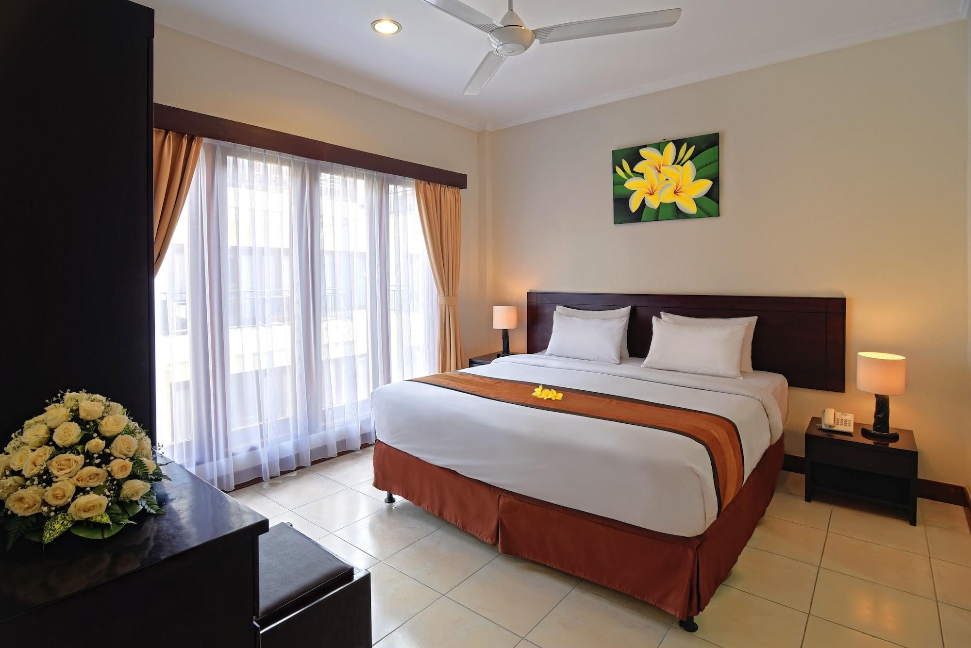 Kuta Town House Apartments מראה חיצוני תמונה