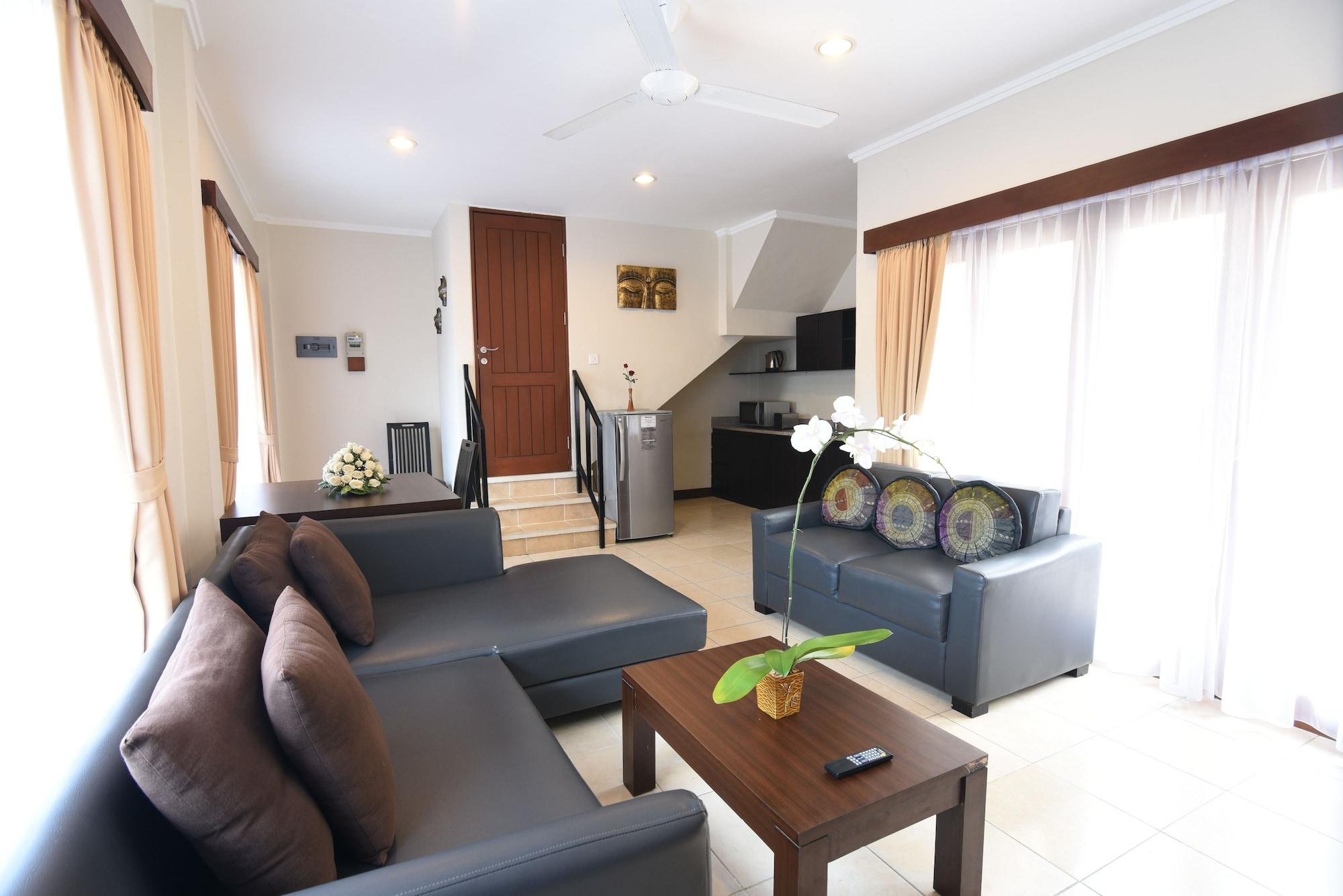 Kuta Town House Apartments מראה חיצוני תמונה