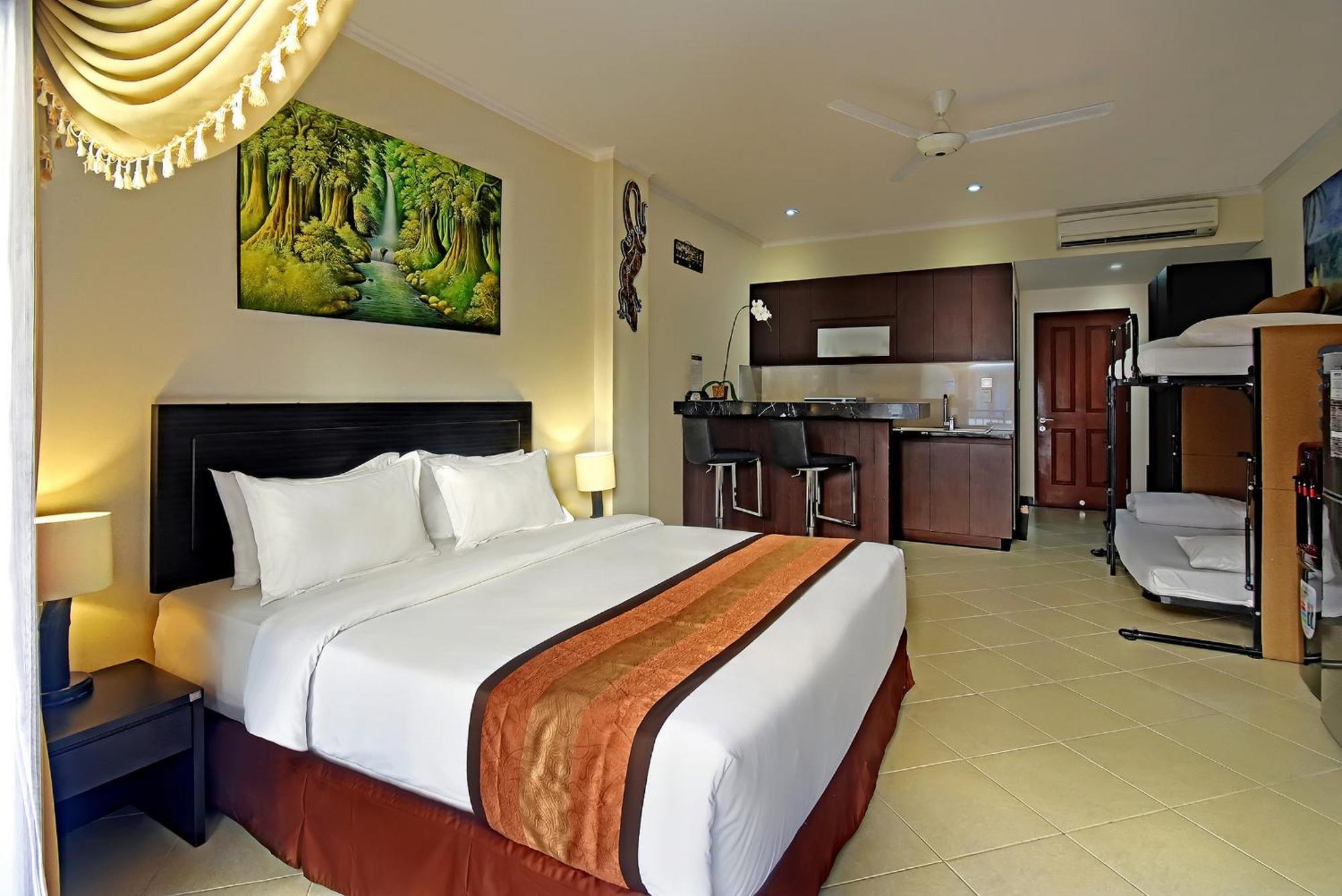 Kuta Town House Apartments מראה חיצוני תמונה