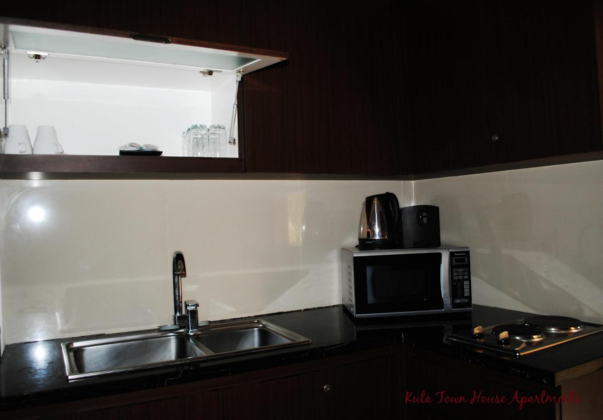 Kuta Town House Apartments חדר תמונה