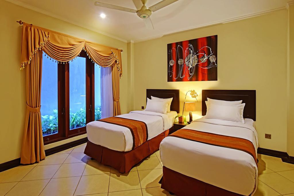 Kuta Town House Apartments מראה חיצוני תמונה